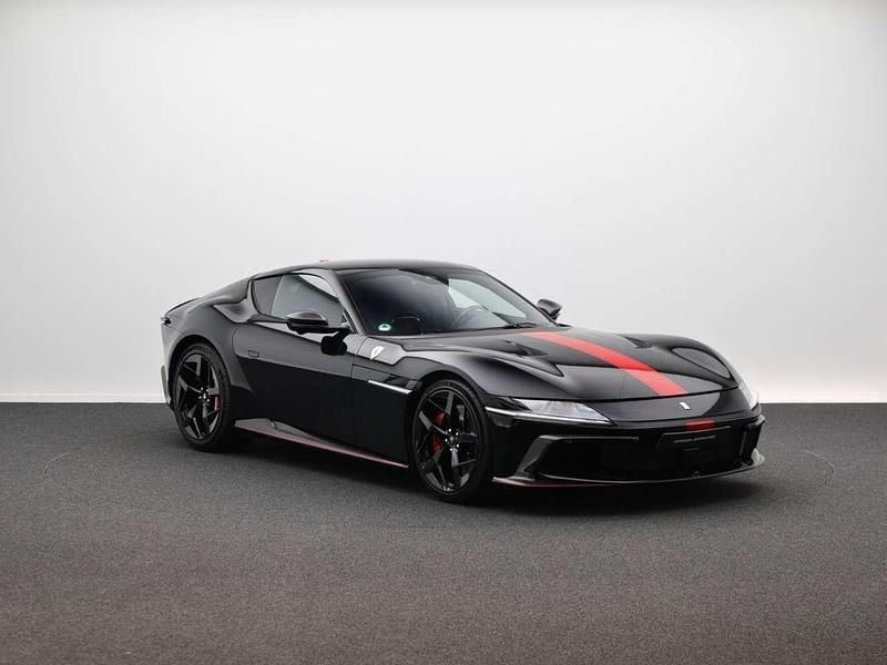 Gebraucht Ferrari 12 Cilindri 829 PS (609 kW) 2025 Schwarz Coupé