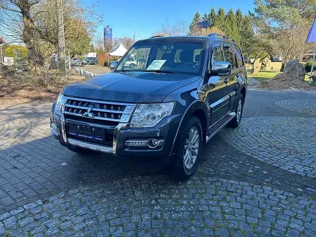 Brugt Mitsubishi Pajero Top 200 HK (147 kW) 2015 SUV