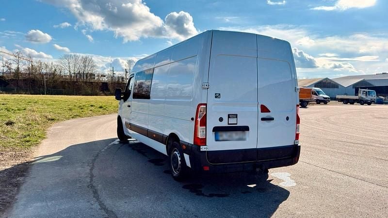 Gebraucht Renault Master 150 PS (110 kW) 2022 Weiß Van / Kleinbus