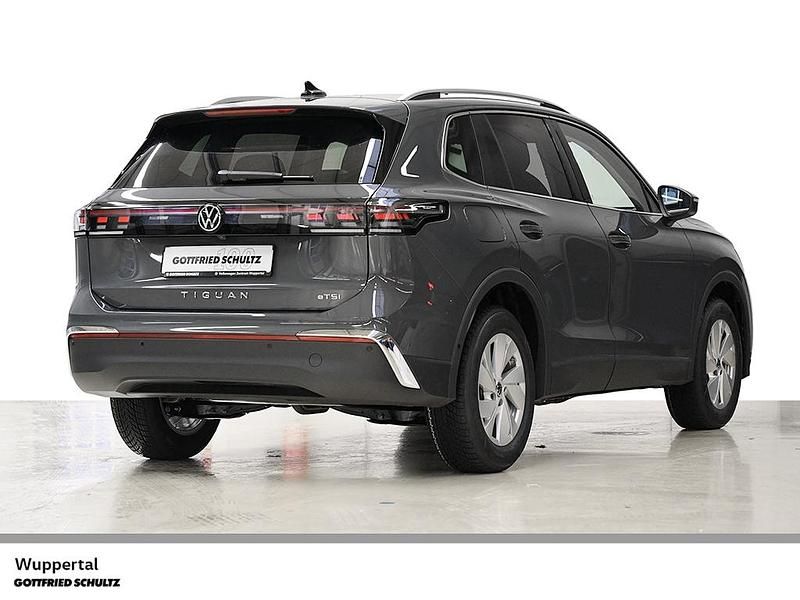 Neu VW Tiguan Elegance 150 PS (110 kW) 2026 Grau SUV