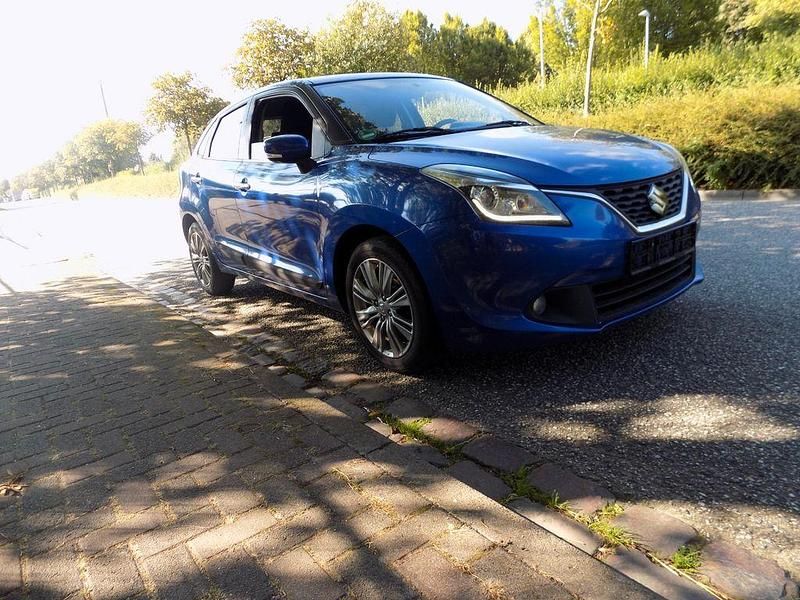 Gebraucht Suzuki Baleno Comfort 111 PS (81 kW) 2017 Blau Limousine