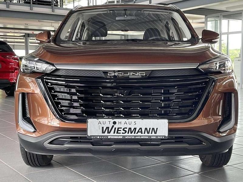 Gebraucht Baic X35 136 PS (100 kW) 2025 Braun SUV