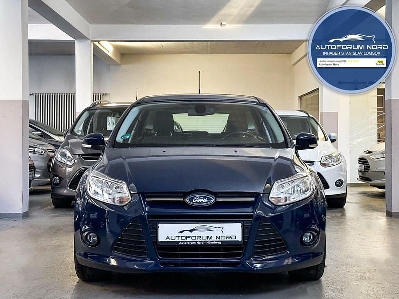Gebraucht Ford Focus 125 PS (91 kW) 2013 Blau Kombi