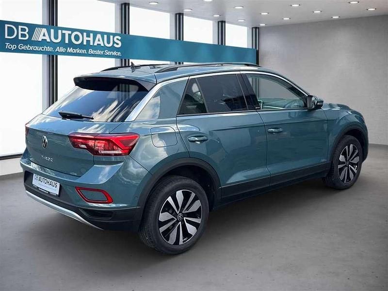 Gebraucht VW T-Roc Move 150 PS (110 kW) 2024 Blau SUV