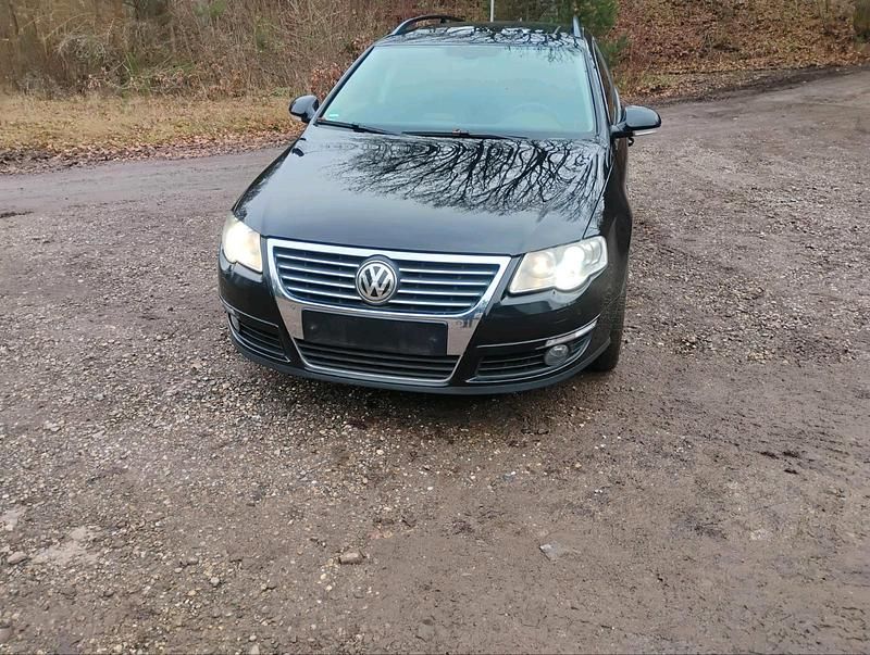 Schwarz Gebraucht 2006 VW Passat Individual Kombi | 6.900 € - Bild 1/4