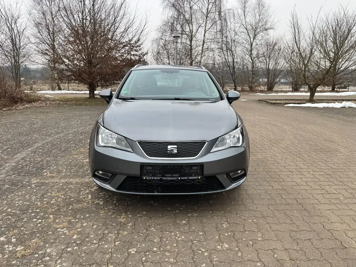 Gebraucht Seat Ibiza ST Sun 75 PS (55 kW) 2015 Grau Kombi