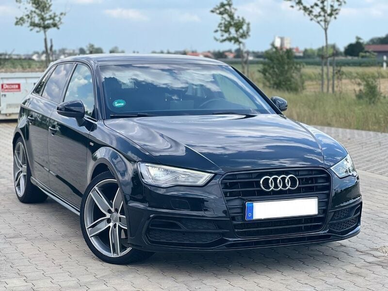 Schwarz Gebraucht 2015 Audi A3 S-Line Limousine | 13.500 € (Superpreis) - Bild 1/4