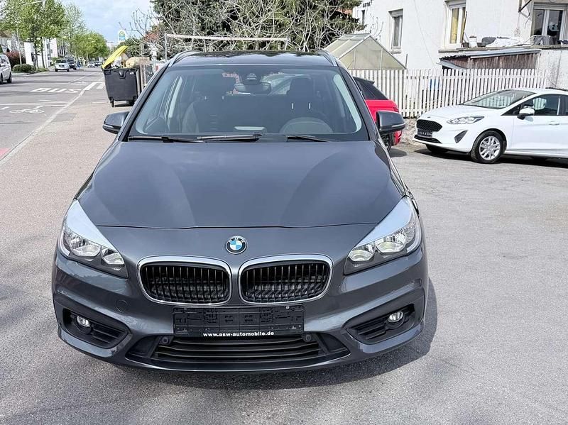 Gebraucht BMW 218 136 PS (100 kW) 2015 Mineralgrau metallic Van / Kleinbus