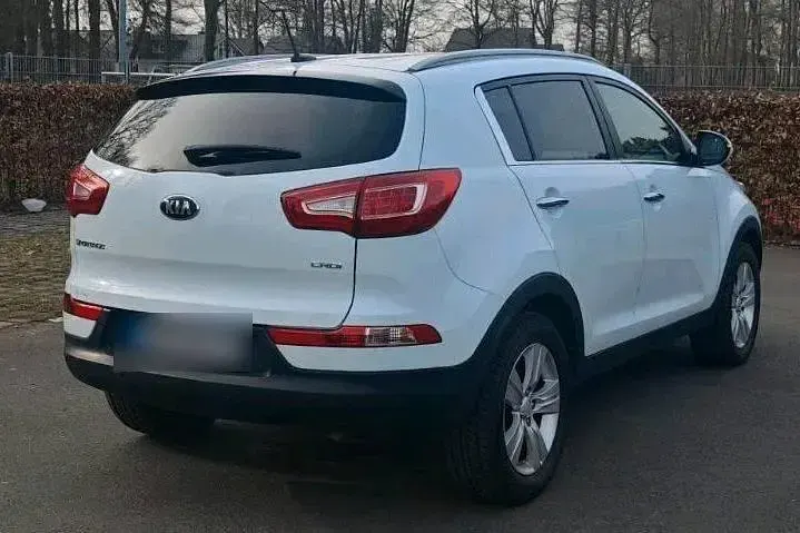 Gebraucht Kia Sportage 115 PS (84 kW) 2013 Weiß SUV