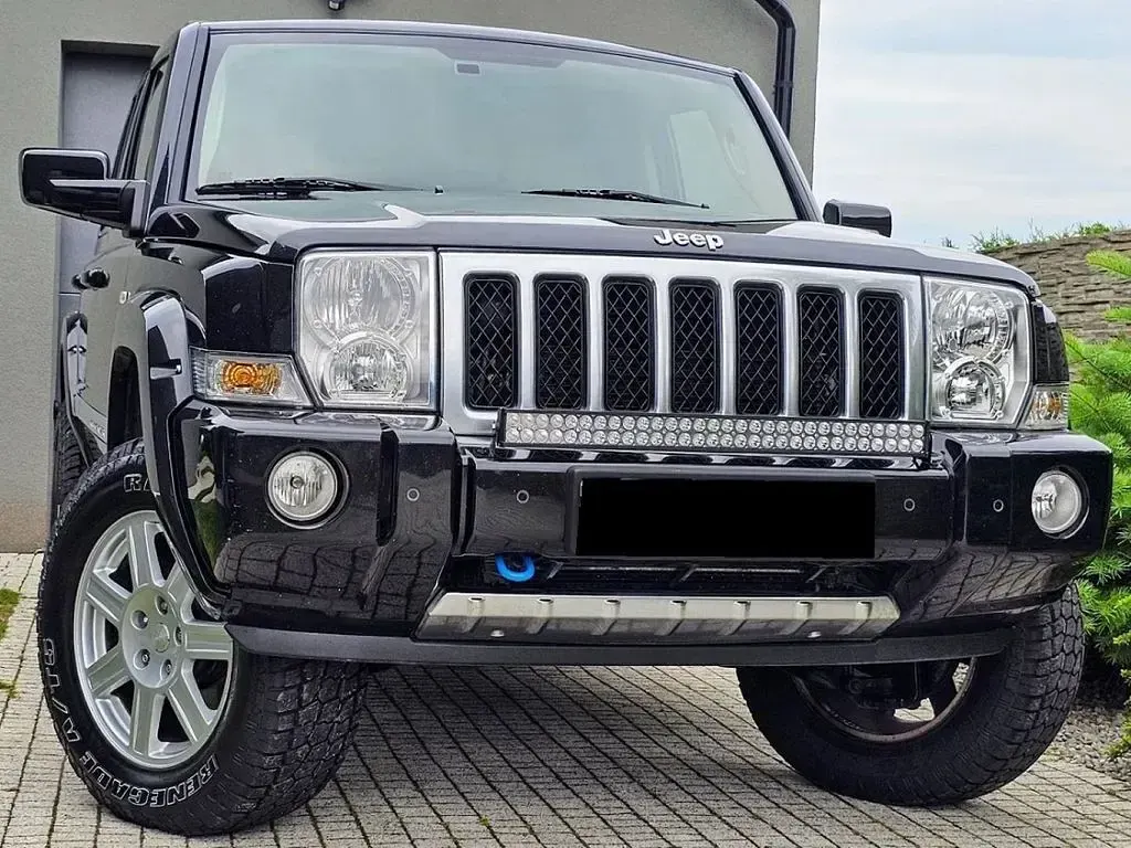 Gebraucht Jeep Commander Overland 218 PS (160 kW) 2010 Schwarz SUV