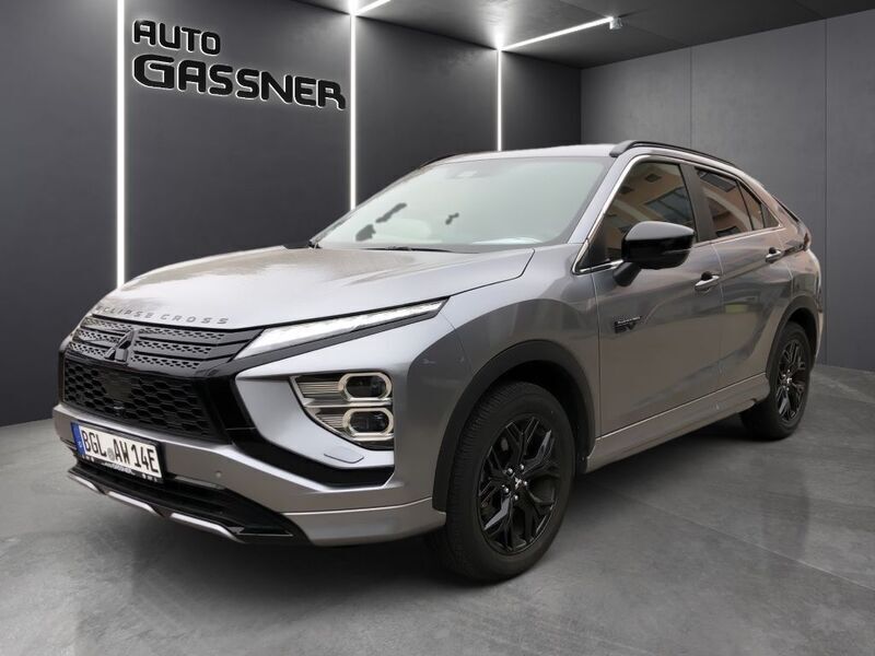 Grau Gebraucht 2022 Mitsubishi Eclipse Cross Select SUV | 24.990 € (Fairer Preis) - Bild 1/4
