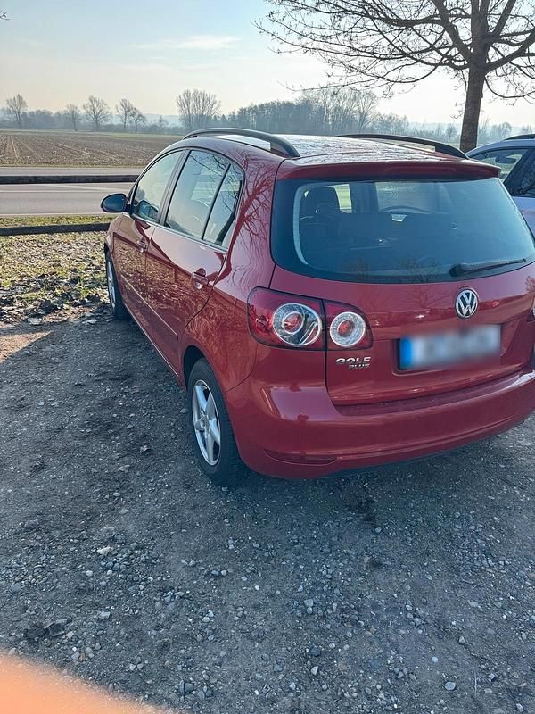 Gebraucht VW Golf VI 80 PS (58 kW) 2009 Rot Kleinwagen