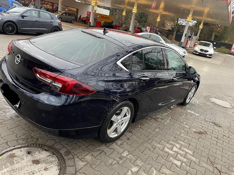 Blau Gebraucht 2019 Opel Insignia Limousine | 16.500 € (Guter Preis) - Bild 1/4