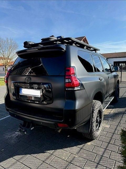 Gebraucht Toyota Land Cruiser TEC-Edition 204 PS (150 kW) 2023 Schwarz SUV