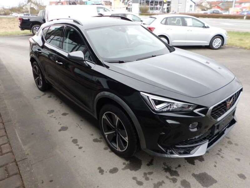 Mitternachtsschwarz Gebraucht 2023 Cupra Formentor Basis SUV | 24.990 € (Guter Preis) - Bild 1/4