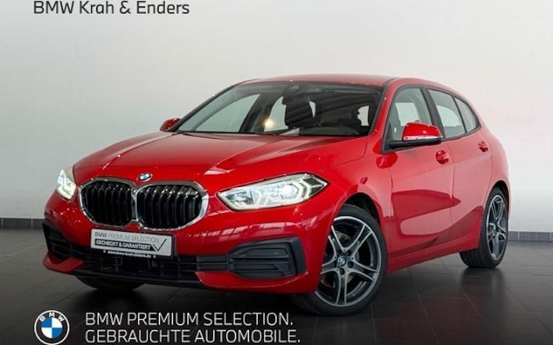 Rot Gebraucht 2021 BMW 118 Advantage Kleinwagen | 18.390 € (Fairer Preis) - Bild 1/4