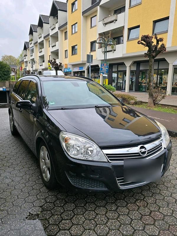 Gebraucht Opel Astra 125 PS (91 kW) 2008 Schwarz Kombi