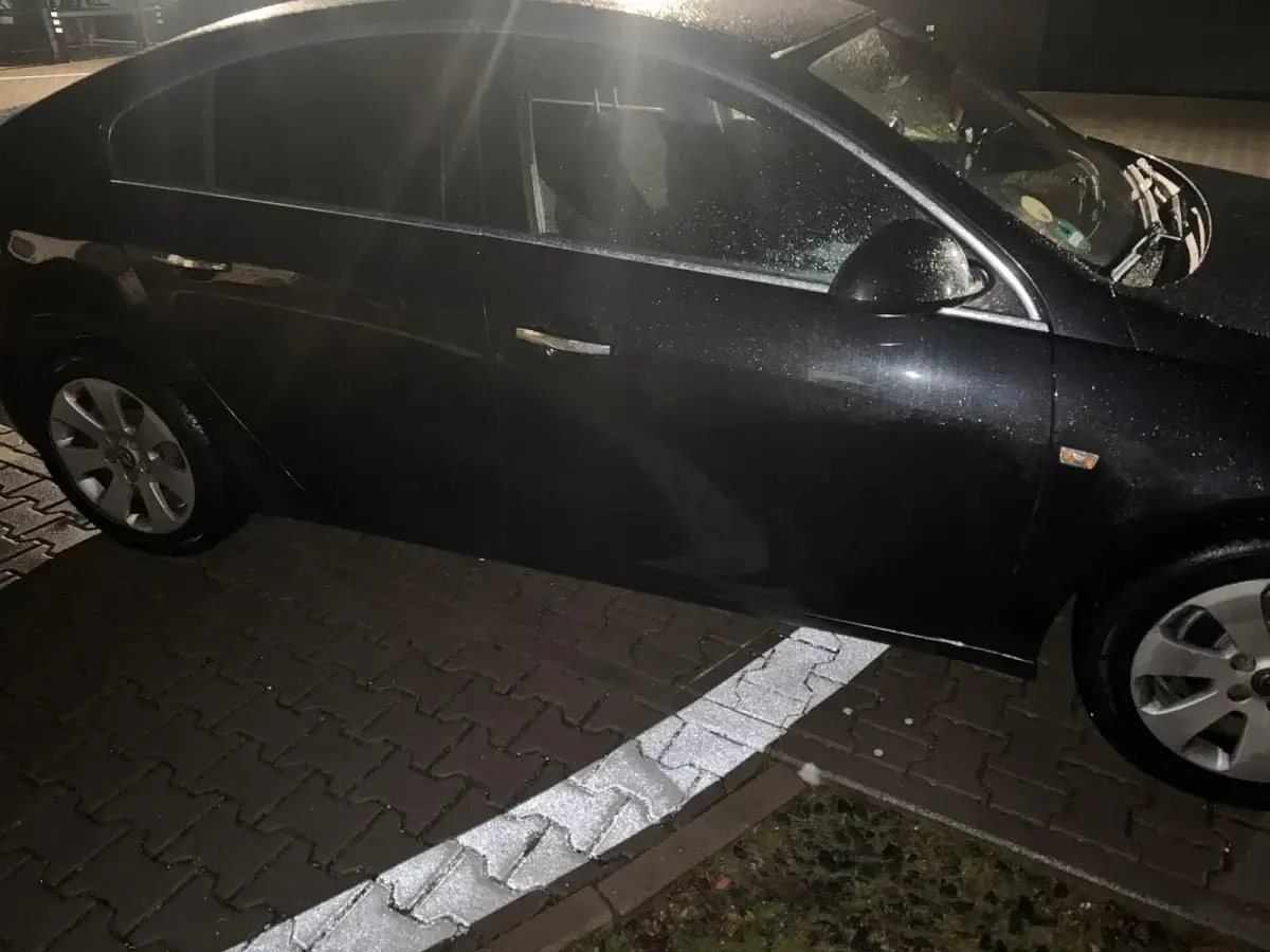 Brugt Opel Insignia 160 HK (117 kW) 2012 Sort Sedan