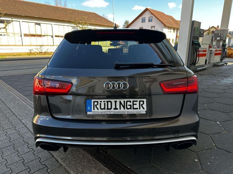 Gebraucht Audi RS6 Performance 605 PS (444 kW) 2016 Braun Limousine