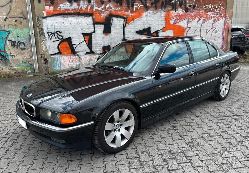 Gebraucht BMW 728 193 PS (141 kW) 1997 Schwarz Limousine