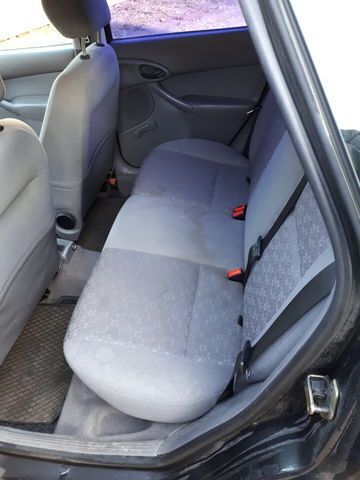 Gebraucht Ford Focus 102 PS (75 kW) 2001 Schwarz Kombi