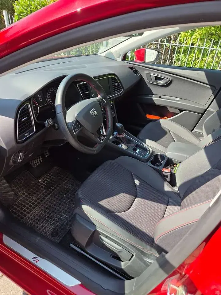 Gebraucht Seat Leon FR 150 PS (110 kW) 2020 Rot Limousine