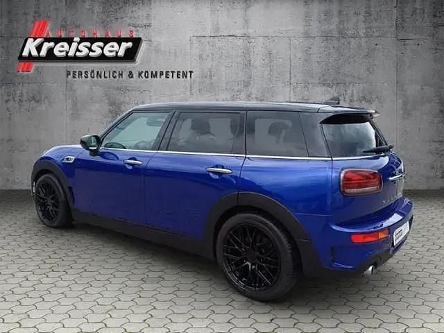 Gebraucht Mini Cooper S Clubman Chili 192 PS (141 kW) 2019 Starlight blue metallic (metallic) Kombi