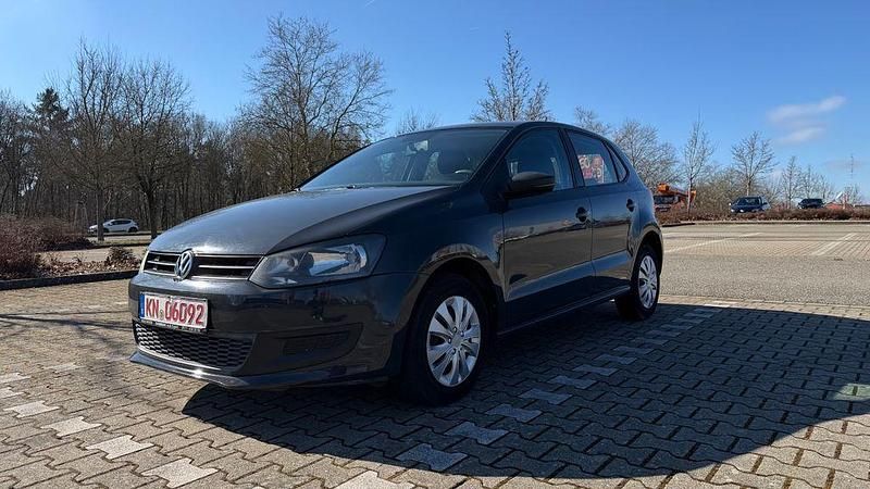 Gebraucht VW Polo Trendline 75 PS (55 kW) 2015 Grau Limousine