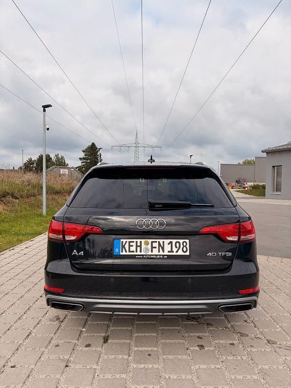 Schwarz Gebraucht 2019 Audi A4 S-Line Kombi | 20.500 € (Superpreis) - Bild 1/4