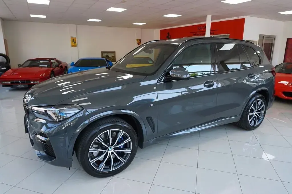 Gebraucht BMW X5 M Sport 340 PS (250 kW) 2022 Grau SUV