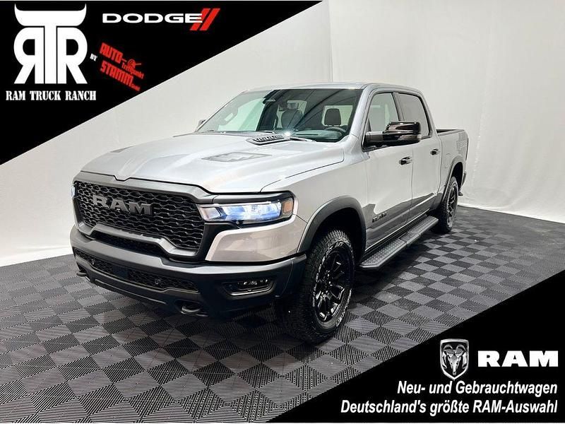 Gebraucht Dodge Ram 424 PS (311 kW) 2024 Billet silver Pickup
