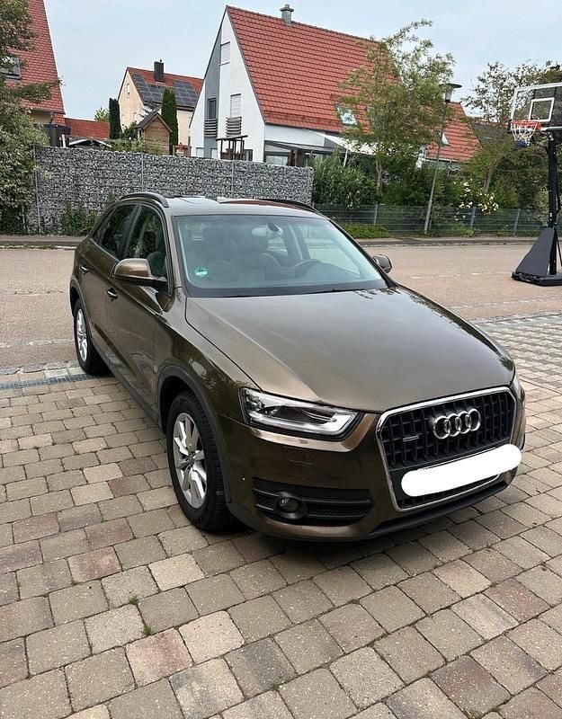 Braun Gebraucht 2012 Audi Q3 SUV | 13.500 € (Fairer Preis) - Bild 1/4