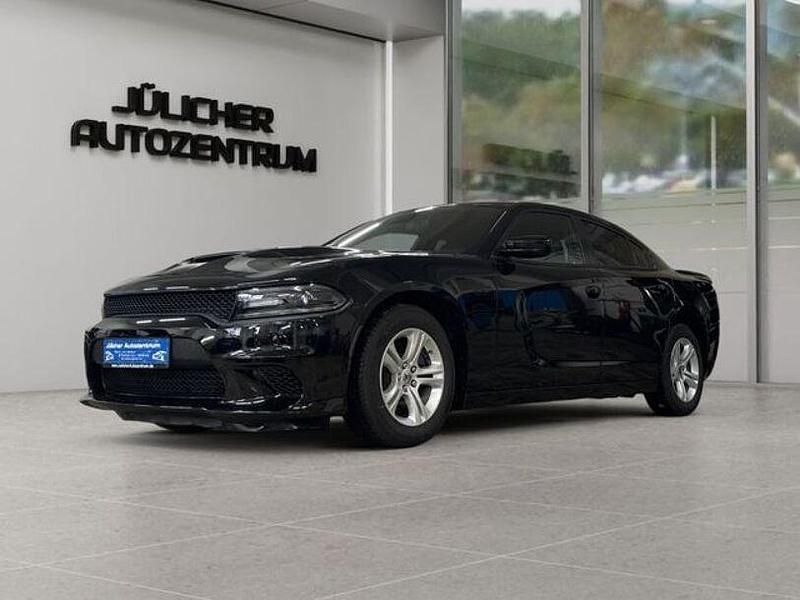 Gebraucht Dodge Charger SXT 305 PS (224 kW) 2018 Schwarz Limousine