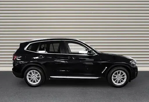 Gebraucht BMW X3 184 PS (135 kW) 2023 Schwarz SUV