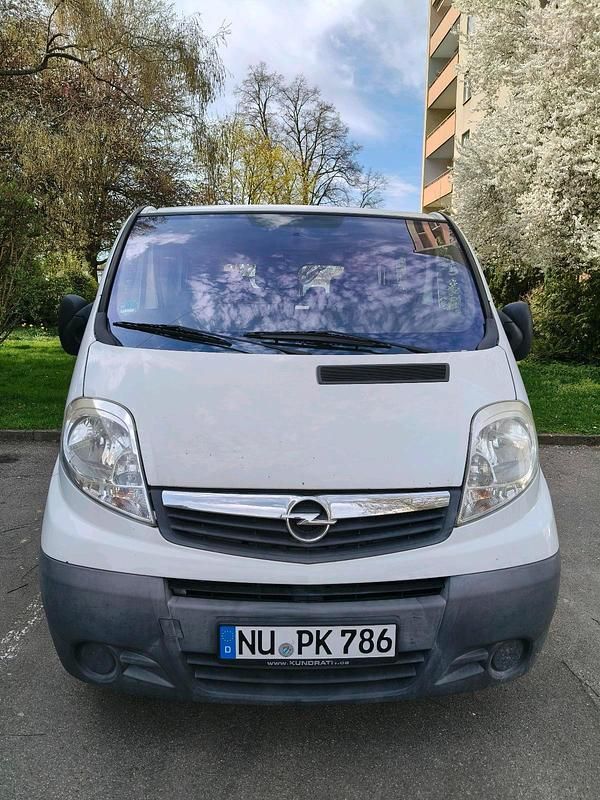 Gebraucht Opel Vivaro 2010 Weiß Van / Kleinbus