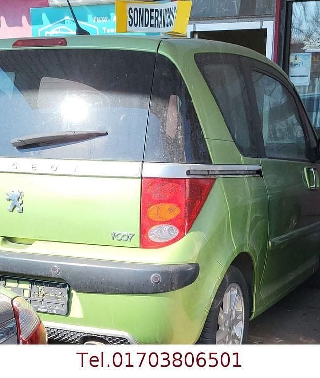 Gebraucht Peugeot 1007 Premium 73 PS (53 kW) 2005 Grün Van / Kleinbus