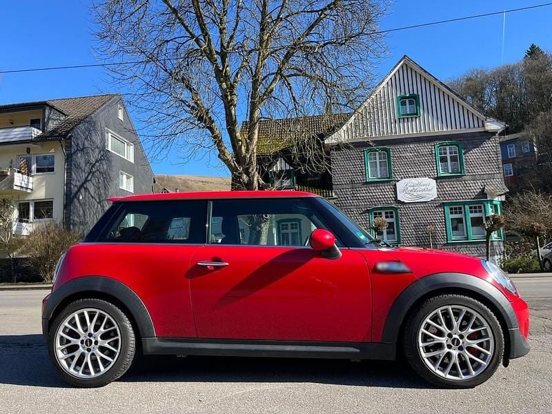 Gebraucht Mini John Cooper Works 211 PS (155 kW) 2011 Rot Kleinwagen
