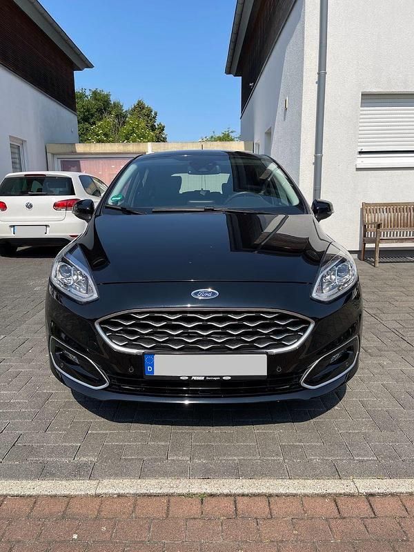 Schwarz Gebraucht 2018 Ford Fiesta Vignale Kleinwagen | 12.200 € (Fairer Preis) - Bild 1/4