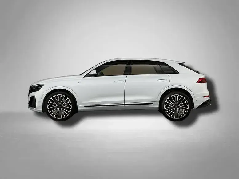 Gebraucht Audi Q8 S-Line 286 PS (210 kW) 2026 Gletscherweiß metallic SUV