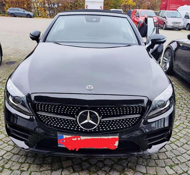 Gebraucht Mercedes C300 AMG line 245 PS (180 kW) 2023 Schwarz Cabrio