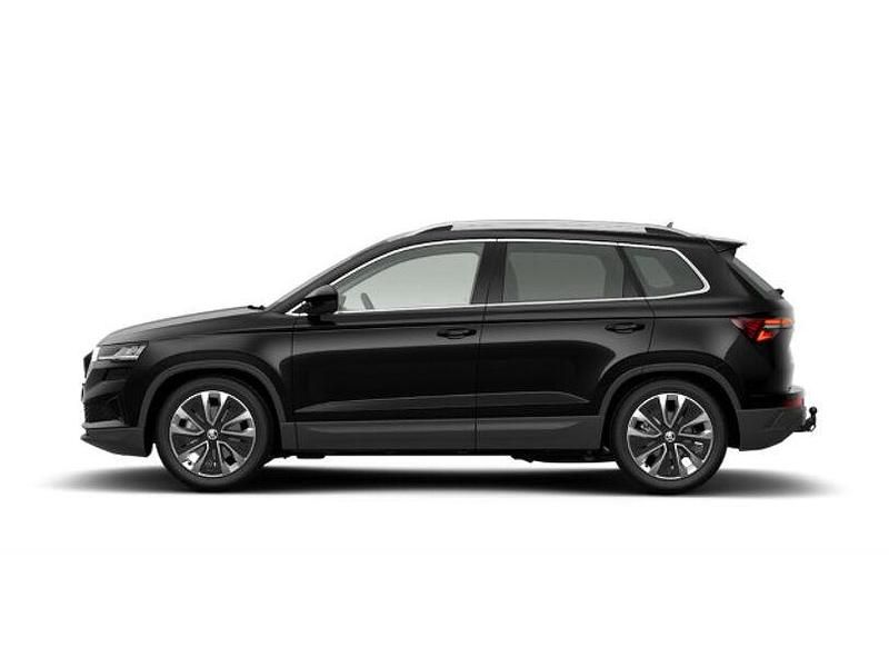 Neu Skoda Karoq Selection 150 PS (110 kW) 2026 Black magic pereffekt SUV