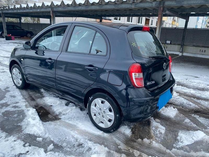 Gebraucht Nissan Micra 80 PS (58 kW) 2012 Schwarz Kleinwagen