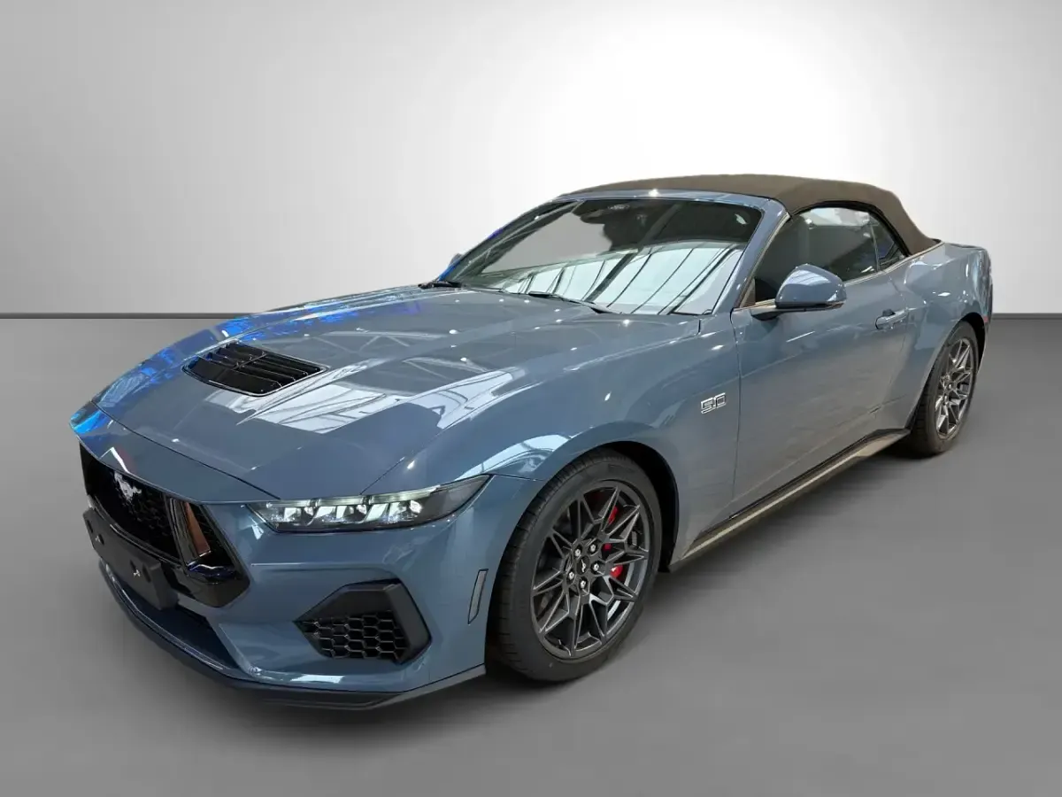 Neu Ford Mustang GT 446 PS (328 kW) 2026 Blau Cabrio