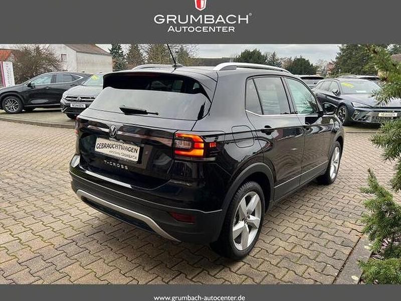 Gebraucht VW T-Cross Style 110 PS (80 kW) 2023 Deep black perleffekt SUV