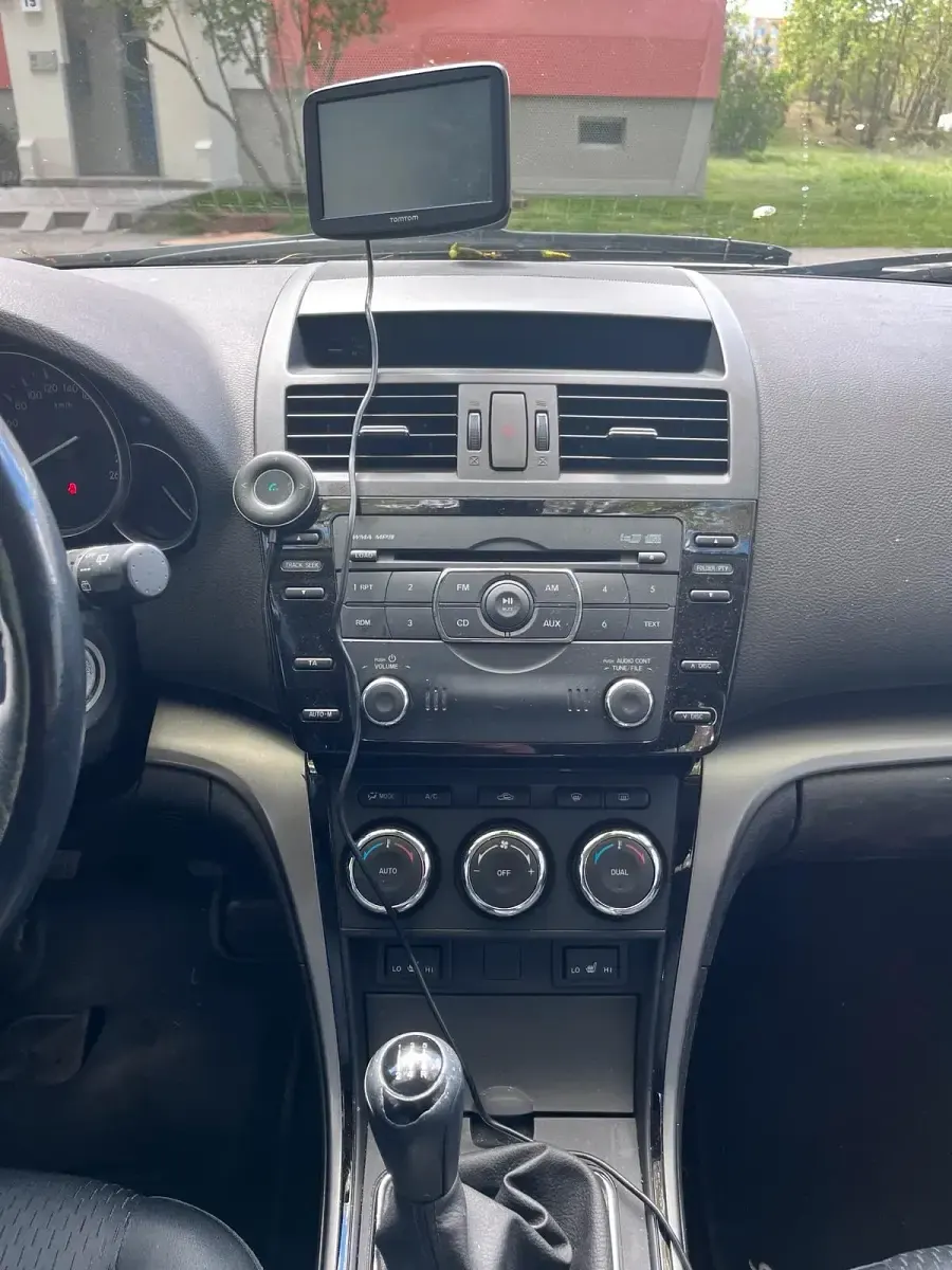 Używany Mazda 6 154 KM (113 kW) 2012 Srebrny Kombi