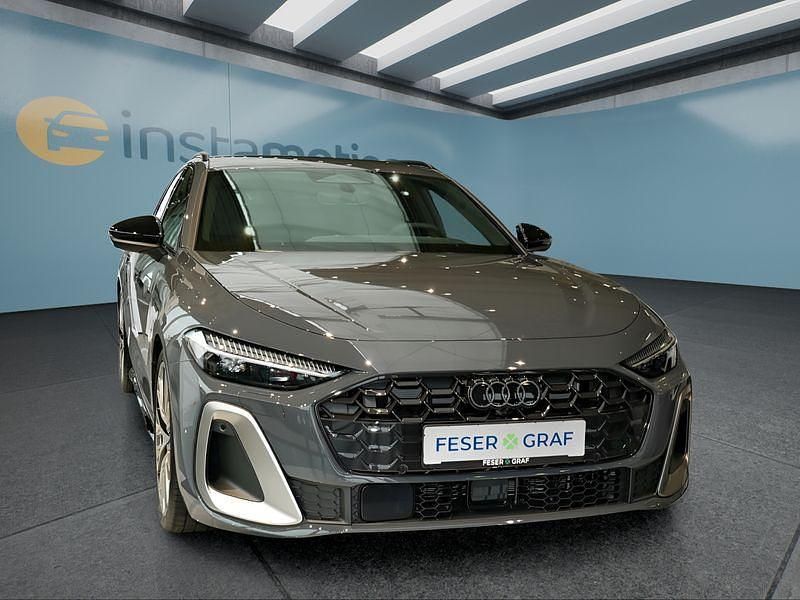 Gebraucht Audi A5 S-Line 204 PS (150 kW) 2024 Grau Coupé