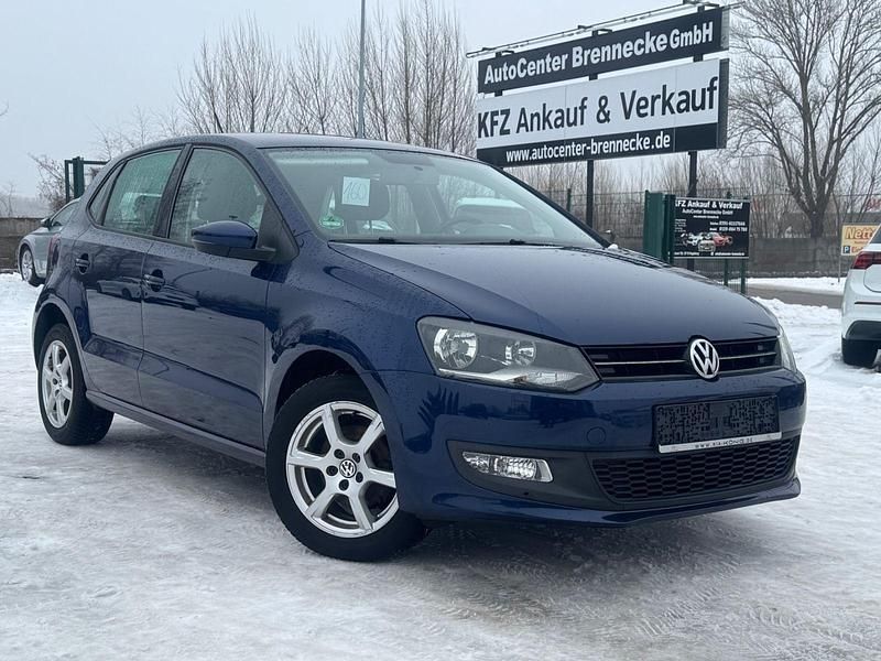 Blau Gebraucht 2014 VW Polo Comfortline Kleinwagen | 6.950 € (Fairer Preis) - Bild 1/4