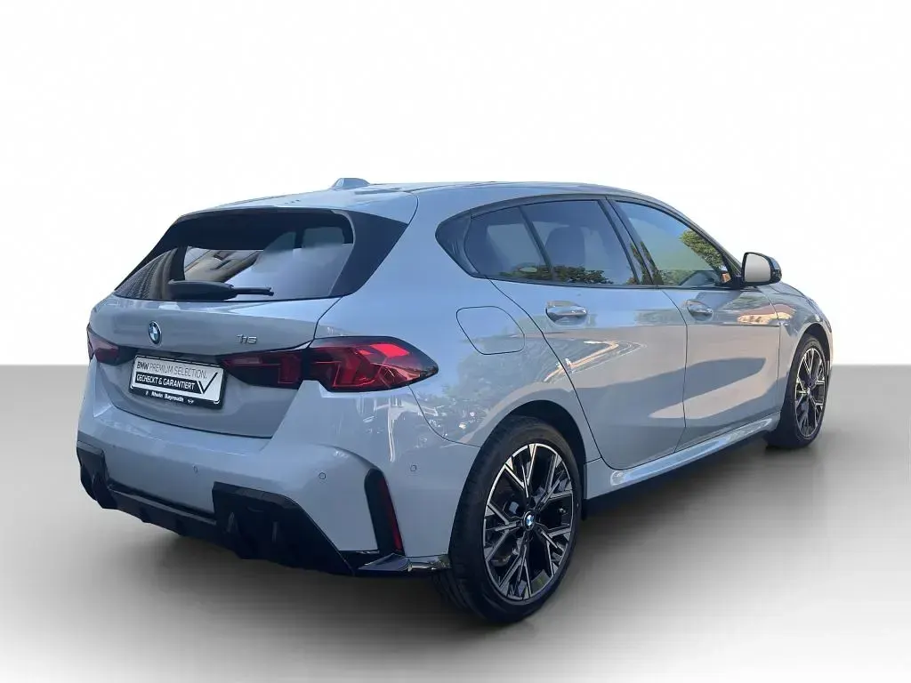 Gebraucht BMW 116 Performance 122 PS (89 kW) 2025 Grau Kleinwagen