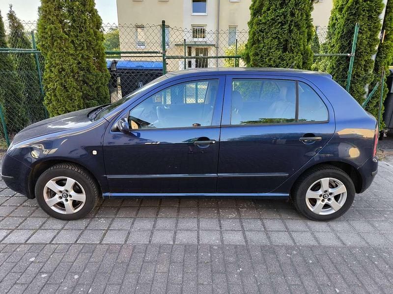 Gebraucht Skoda Fabia 75 PS (55 kW) 2003 Blau Kleinwagen