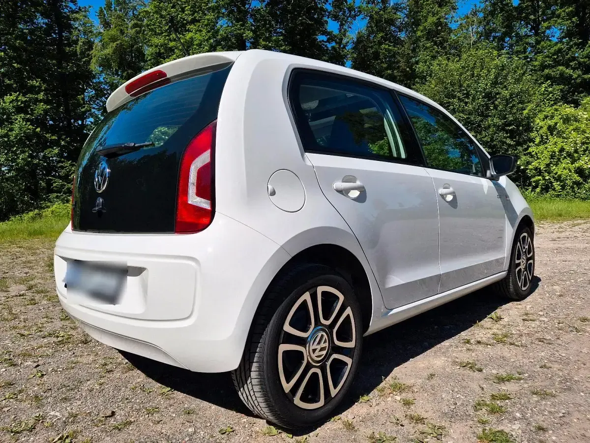 Gebraucht VW up! 60 PS (44 kW) 2014 Weiß Kleinwagen